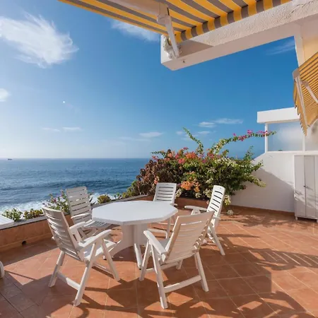 Apartment Exclusive Frontline One Bedroom *
